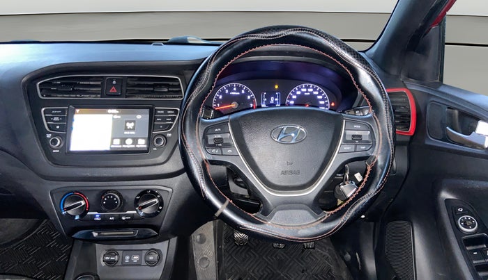 2019 Hyundai Elite i20 SPORTZ PLUS 1.2 DUAL TONE, CNG, Manual, 1,11,991 km, Steering Wheel Close Up