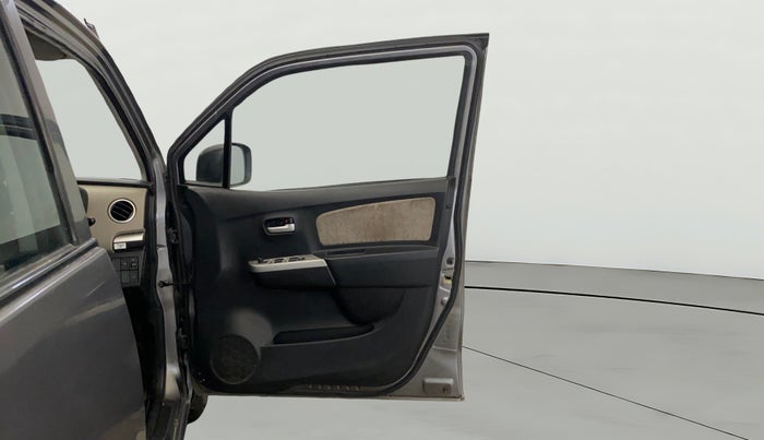 2015 Maruti Wagon R 1.0 VXI, Petrol, Manual, 1,15,130 km, RHS Front Door