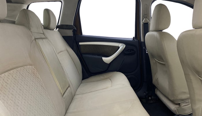 2014 Renault Duster 85 PS RXL DIESEL, Diesel, Manual, 1,08,474 km, Right Side Rear Door Cabin