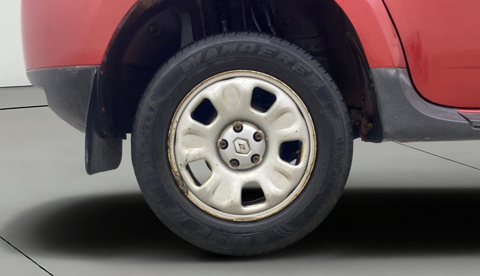 2015 Renault Duster 85 PS RXL DIESEL, Diesel, Manual, 1,18,559 km, Right Rear Wheel