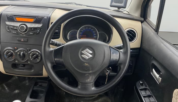 2017 Maruti Wagon R 1.0 VXI, Petrol, Manual, 77,671 km, Steering Wheel Close Up