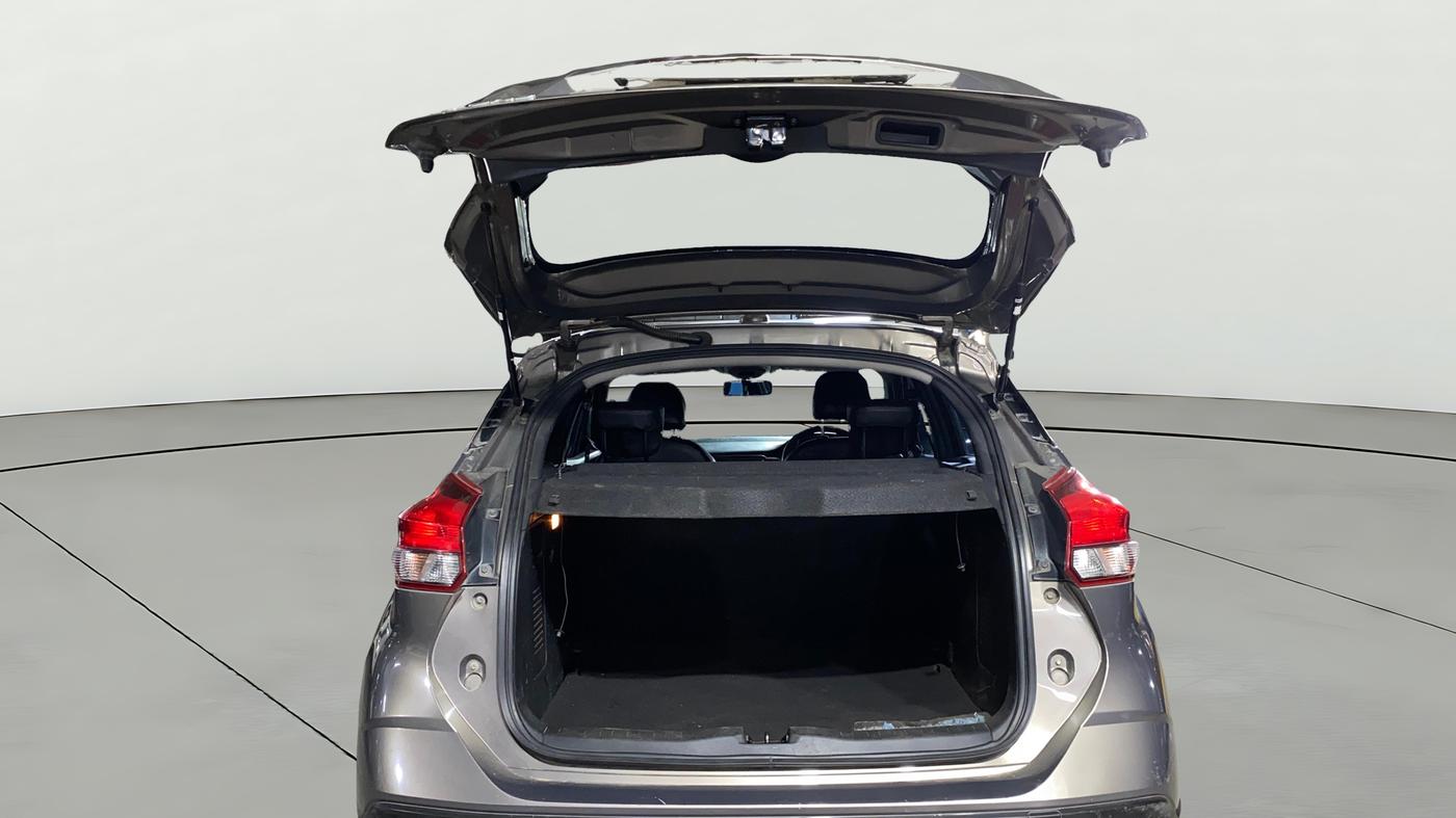 2019 Nissan Kicks XL 1.5, Petrol, Manual, 79,388 km, Boot Open Zoomed View