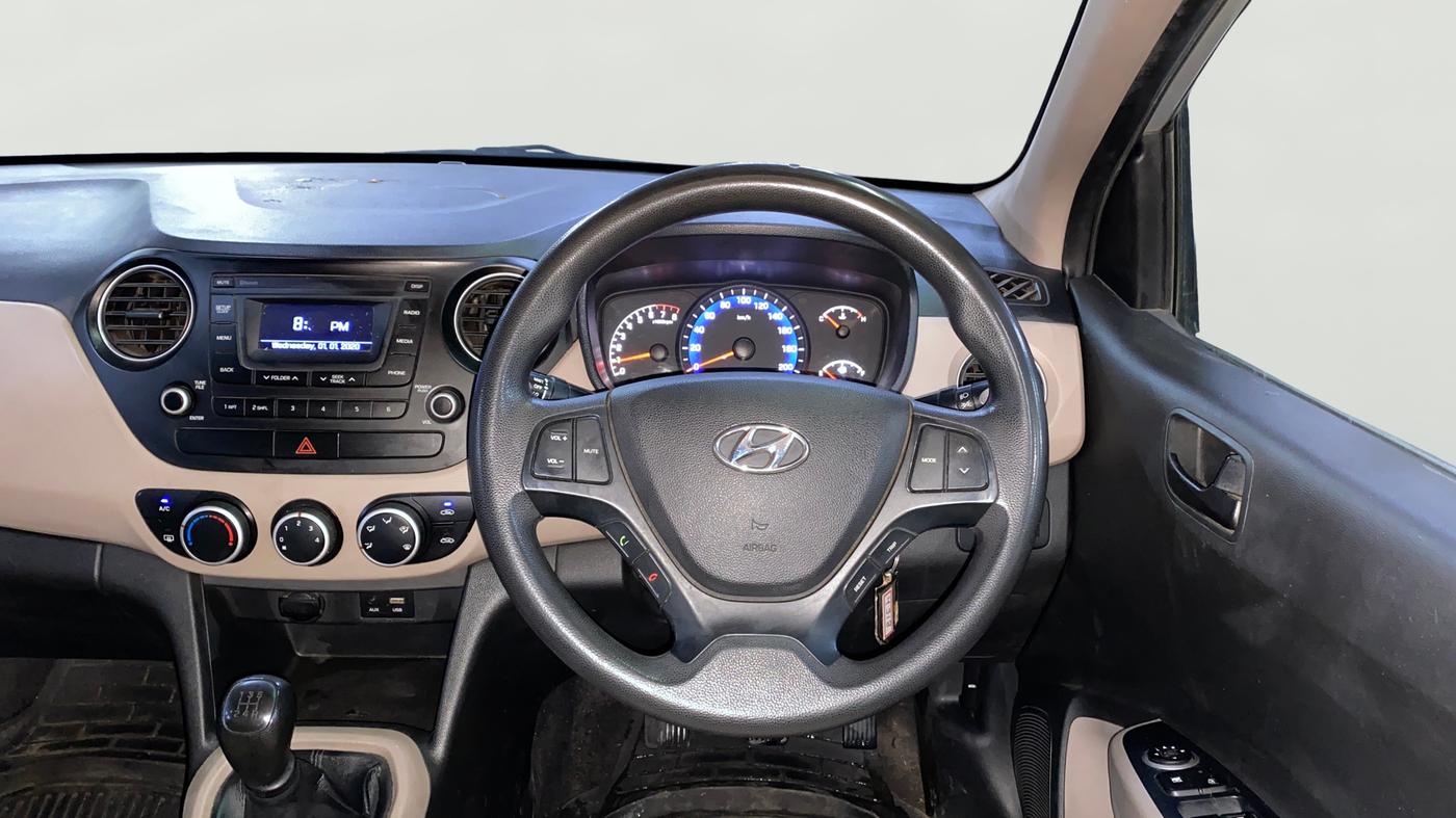 2019 Hyundai Xcent S 1.2, Petrol, Manual, 98,203 km, Steering Wheel Close Up