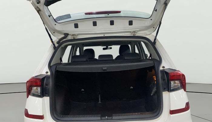 2022 Skoda KUSHAQ STYLE 1.0L TSI MT, Petrol, Manual, 33,844 km, Boot Open Zoomed View