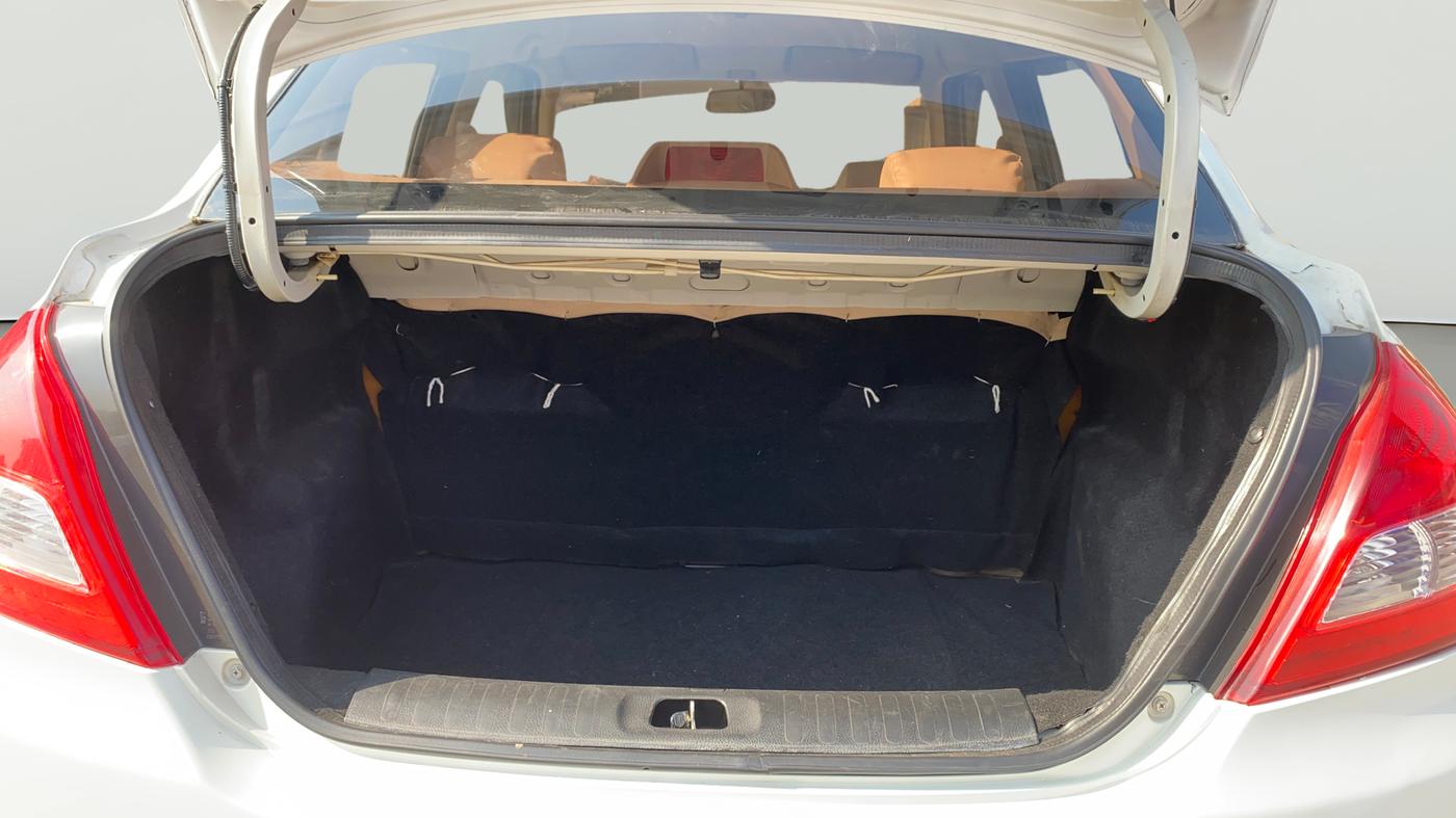 2016 Maruti Swift Dzire VDI, Diesel, Manual, 73,396 km, Boot Open Zoomed View