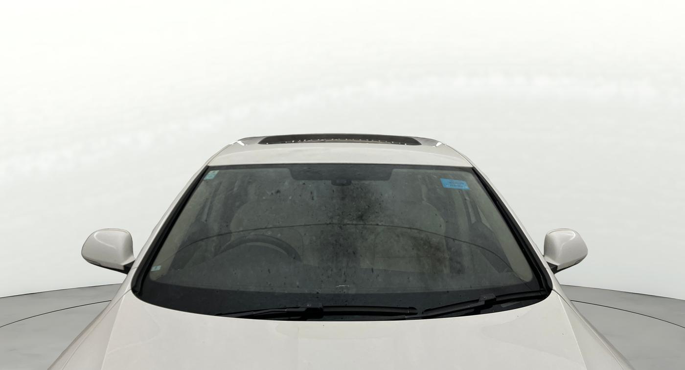 2013 Skoda Superb ELEGANCE 1.8 TSI AT, Petrol, Automatic, 73,637 km, Front Windshield