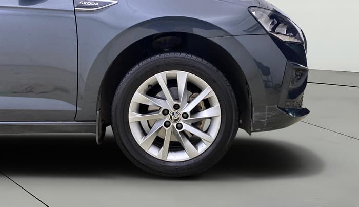 2024 Skoda SLAVIA AMBITION 1.0L TSI AT, Petrol, Automatic, 28,510 km, Right Front Wheel