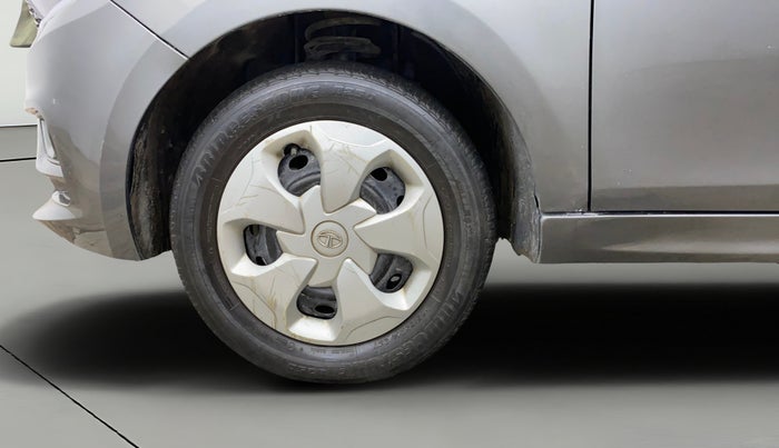 2022 Tata Tiago XT CNG, CNG, Manual, 57,807 km, Left Front Wheel