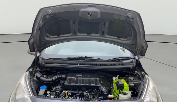 2017 Hyundai Grand i10 SPORTZ 1.2 KAPPA VTVT, Petrol, Manual, 67,783 km, Open Bonet