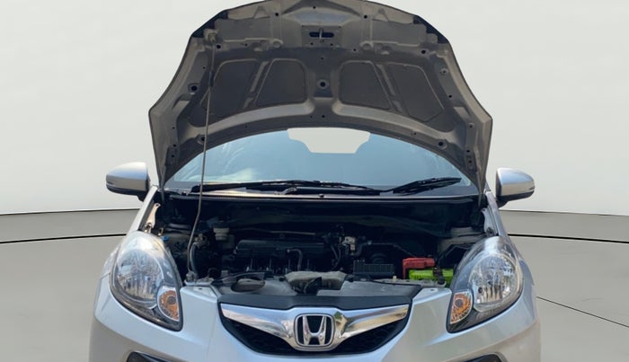 2015 Honda Brio VX MT, Petrol, Manual, 37,813 km, Open Bonet