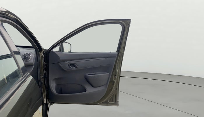 2016 Renault Kwid RXT 0.8, Petrol, Manual, 52,841 km, RHS Front Door