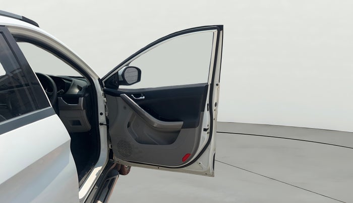 2018 Tata NEXON XZ PLUS DIESEL, Diesel, Manual, 74,066 km, RHS Front Door