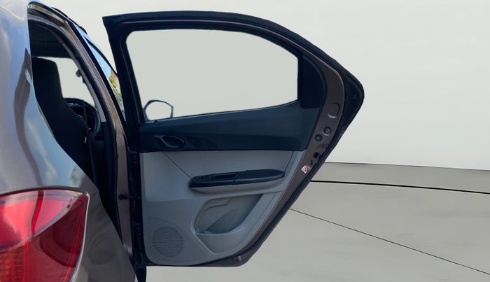 2019 Tata Tiago XT PETROL, Petrol, Manual, 45,936 km, RHS Rear Door