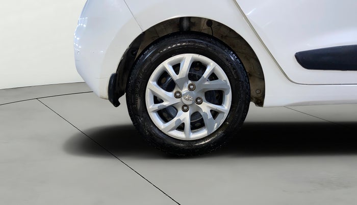 2018 Hyundai Grand i10 SPORTZ 1.2 KAPPA VTVT, Petrol, Manual, 96,033 km, Right Rear Wheel