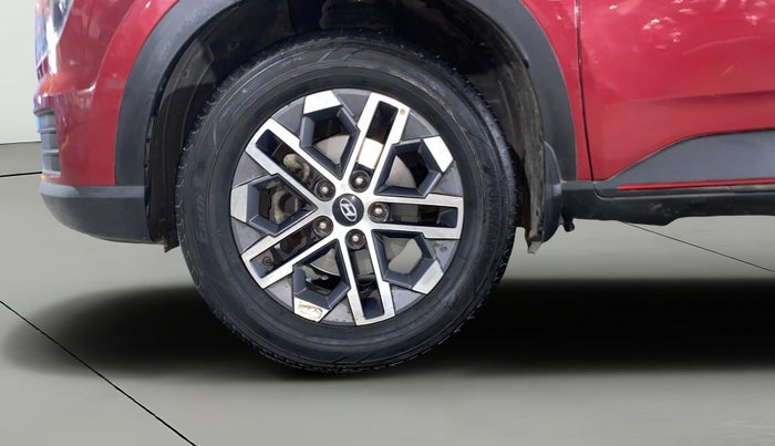 2022 Hyundai VENUE SX 1.5 CRDI DUAL TONE, Diesel, Manual, 84,540 km, Left Front Wheel