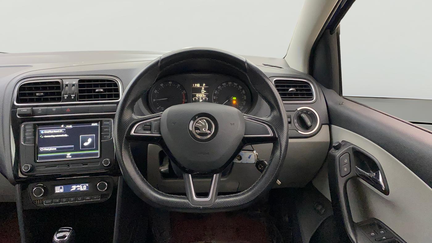 2020 Skoda Rapid AMBITION AT TSI, Petrol, Automatic, 1,03,591 km, Steering Wheel Close Up