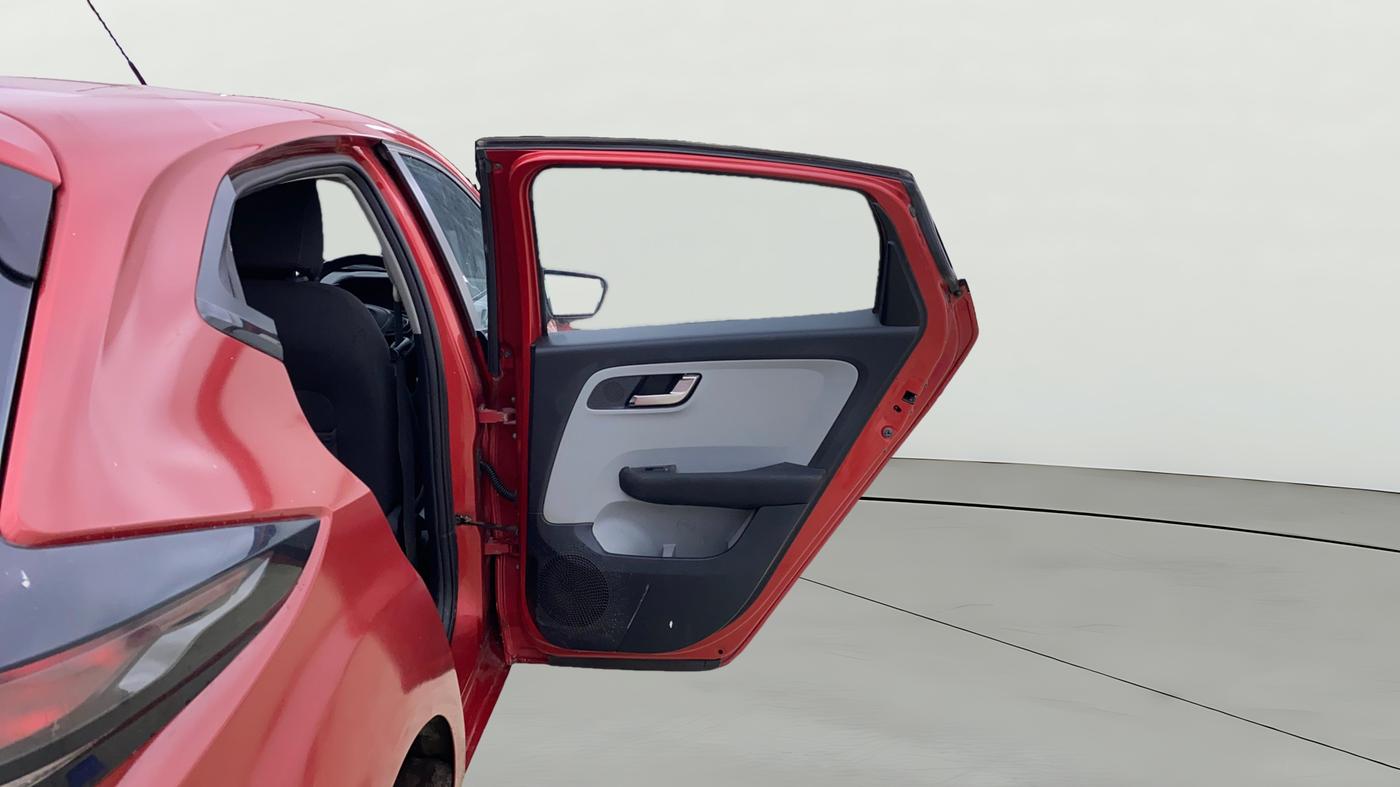 2020 Tata ALTROZ XZ PETROL, Petrol, Manual, 48,191 km, RHS Rear Door