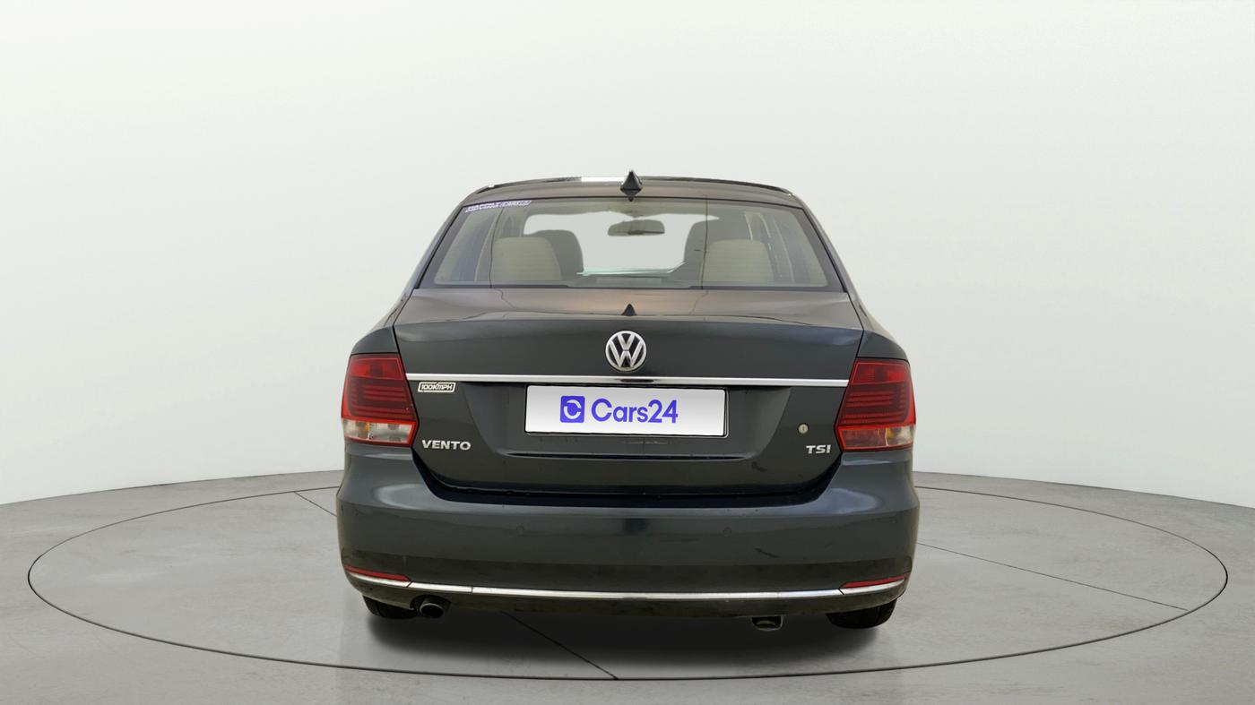 2015 Volkswagen Vento 1.2 TSI HIGHLINE PLUS AT, Petrol, Automatic, 47,203 km, Back/Rear