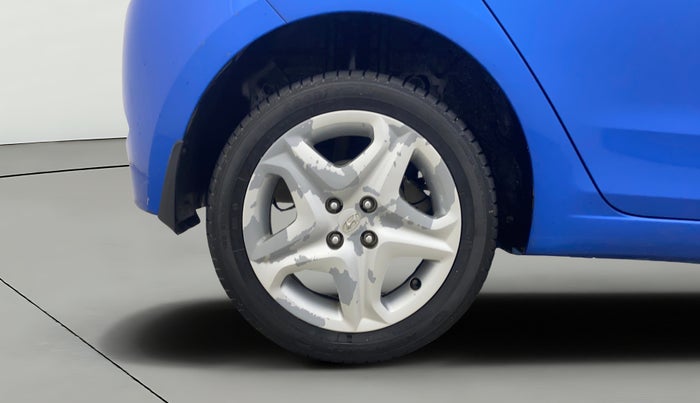 2017 Hyundai Elite i20 ASTA 1.2, Petrol, Manual, 80,632 km, Right Rear Wheel