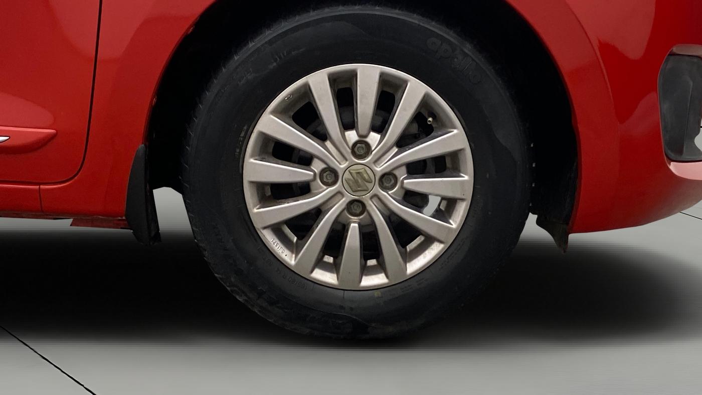 2019 Maruti Swift VXI, Petrol, Manual, 46,995 km, Right Front Wheel