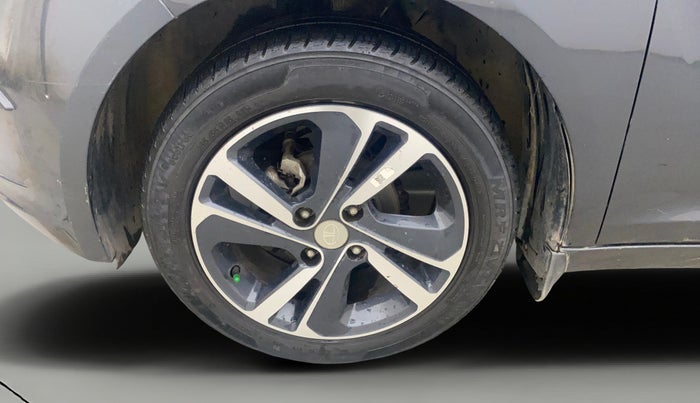 2020 Tata ALTROZ XZ PETROL, Petrol, Manual, 22,214 km, Left Front Wheel