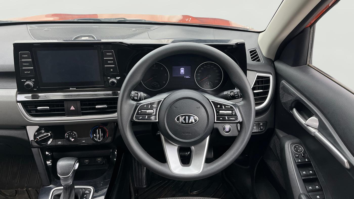 2020 KIA SELTOS HTK PLUS AT 1.5 DIESEL, Diesel, Automatic, 71,042 km, Steering Wheel Close Up