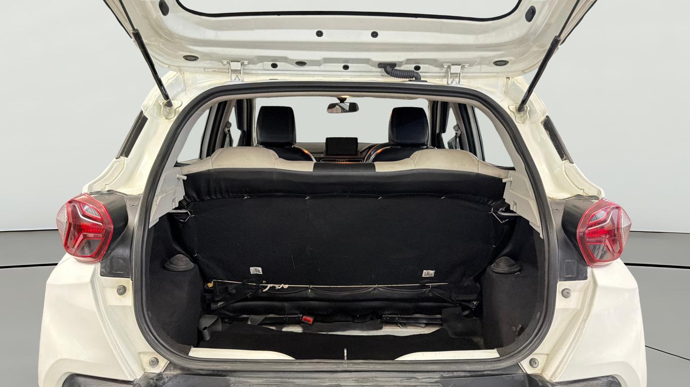 2023 Tata PUNCH PURE MT, Petrol, Manual, 27,447 km, Boot Open Zoomed View