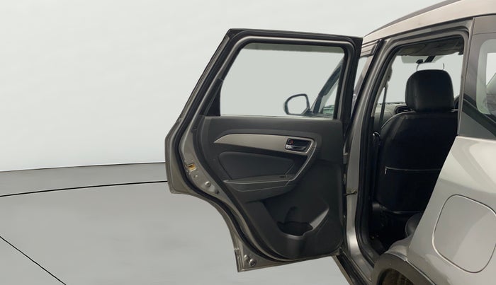 2016 Maruti Vitara Brezza ZDI PLUS, Diesel, Manual, 93,645 km, LHS Rear Door