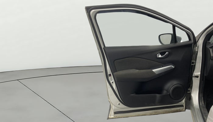 2021 Nissan Kicks XV TURBO 1.3, Petrol, Manual, 31,444 km, LHS Front Door