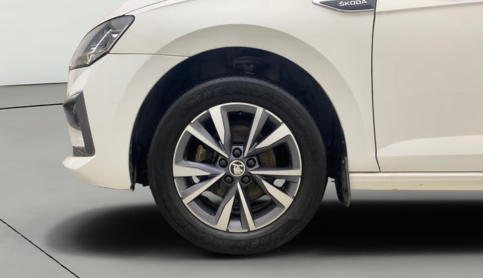 2022 Skoda SLAVIA STYLE 1.0L TSI MT, Petrol, Manual, 69,712 km, Left Front Wheel