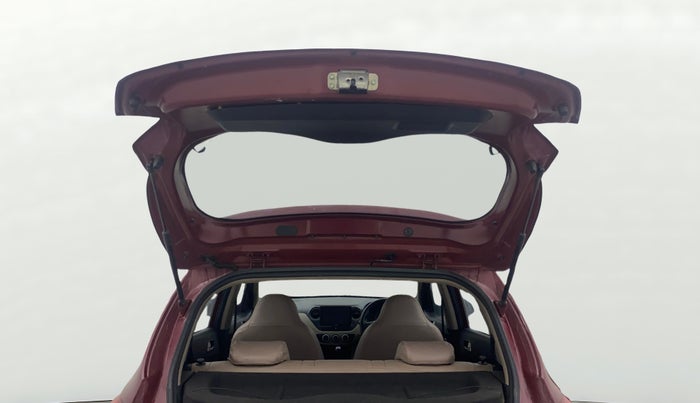 2016 Hyundai Grand i10 ASTA AT 1.2 KAPPA VTVT, Petrol, Automatic, 52,424 km, Boot Door Open