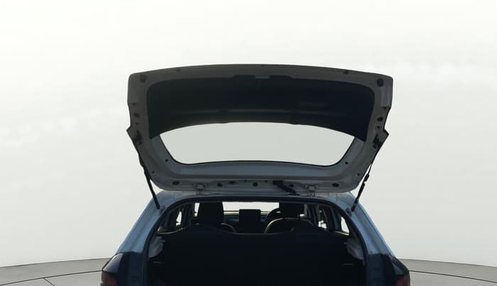 2022 Tata ALTROZ XE PETROL, Petrol, Manual, 18,858 km, Boot Door Open