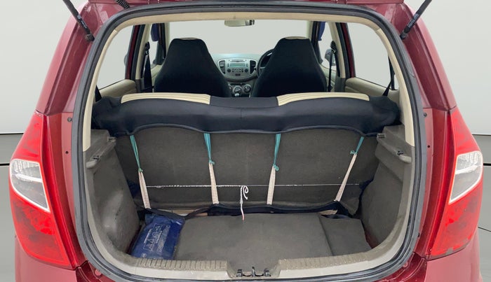 2015 Hyundai i10 SPORTZ 1.1, Petrol, Manual, 50,047 km, Boot Open Zoomed View