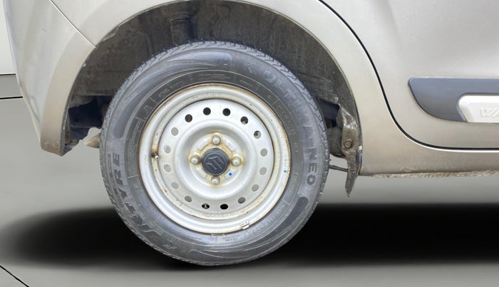 2020 Maruti New Wagon-R LXI 1.0, CNG, Manual, 1,15,676 km, Right Rear Wheel