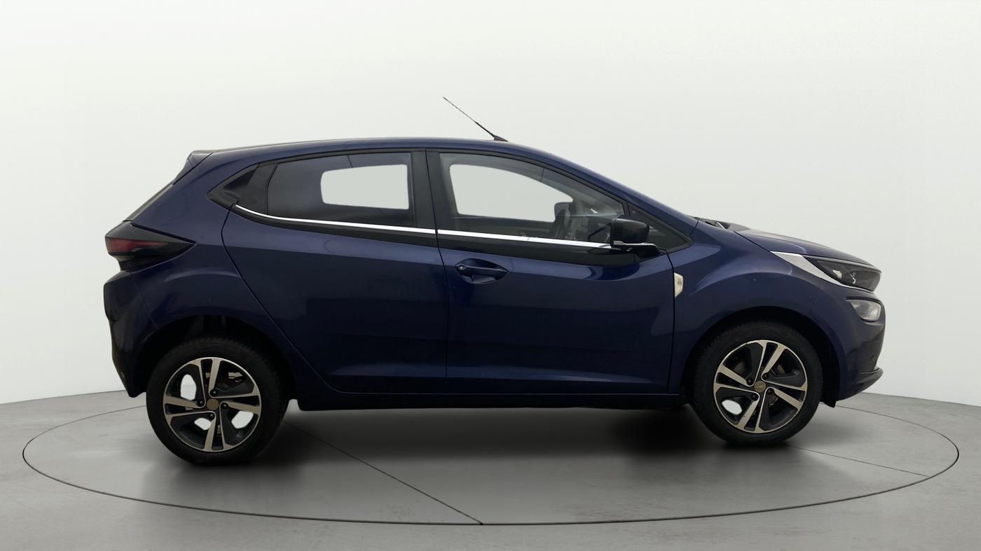 2023 Tata ALTROZ XZ DIESEL, Diesel, Manual, 98,222 km, Right Side View