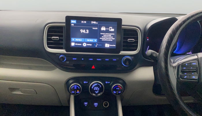 2019 Hyundai VENUE SX 1.0 TURBO DUAL TONE, Petrol, Manual, 68,374 km, Air Conditioner