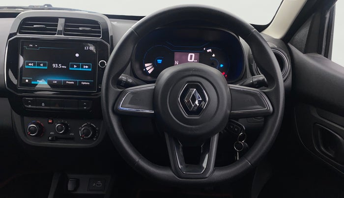 2022 Renault Kwid RXT 1.0 AMT, Petrol, Automatic, 36,428 km, Steering Wheel Close Up