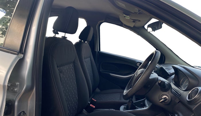 2016 Ford New Figo TREND 1.2 PETROL, Petrol, Manual, 57,248 km, Right Side Front Door Cabin