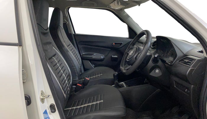 2024 Maruti Swift LXi, Petrol, Manual, 33,299 km, Right Side Front Door Cabin