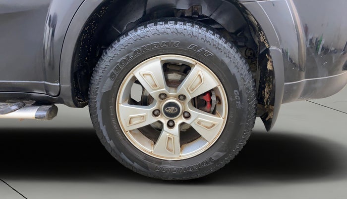 2013 Mahindra XUV500 W8, Diesel, Manual, 91,336 km, Left Rear Wheel