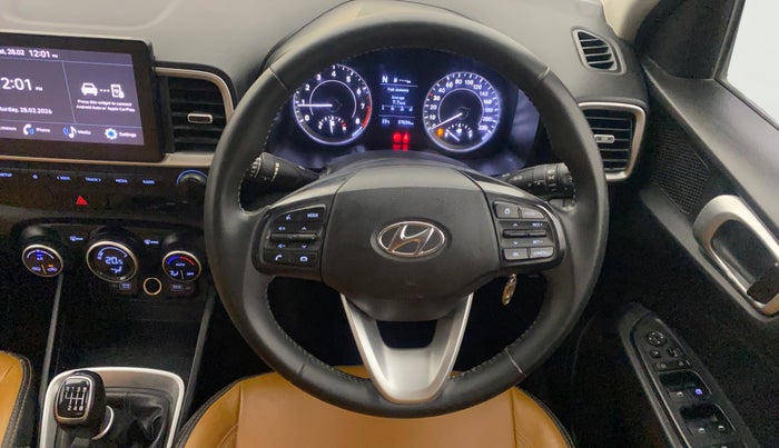 2021 Hyundai VENUE SX 1.0 TURBO IMT, Petrol, Manual, 56,990 km, Steering Wheel Close Up
