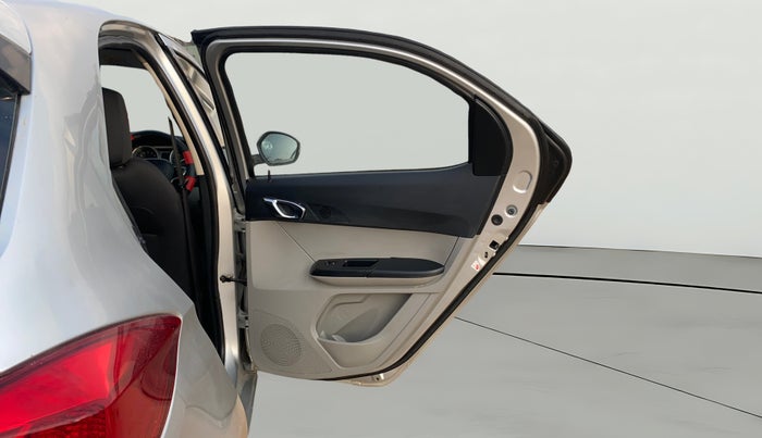 2016 Tata Tiago XZ PETROL, Petrol, Manual, 65,373 km, RHS Rear Door