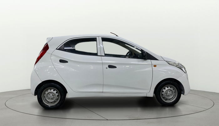 2017 Hyundai Eon ERA +, Petrol, Manual, 32,147 km, Right Side View