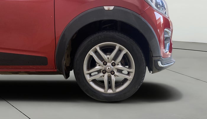 2020 Renault TRIBER RXZ, Petrol, Manual, 59,218 km, Right Front Wheel