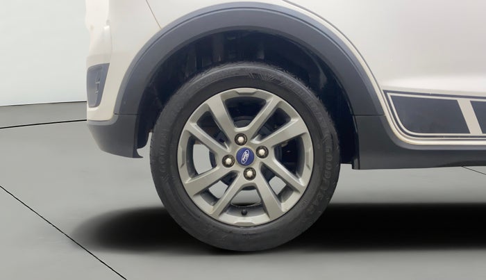 2018 Ford FREESTYLE TITANIUM 1.2 PETROL, Petrol, Manual, 68,864 km, Right Rear Wheel