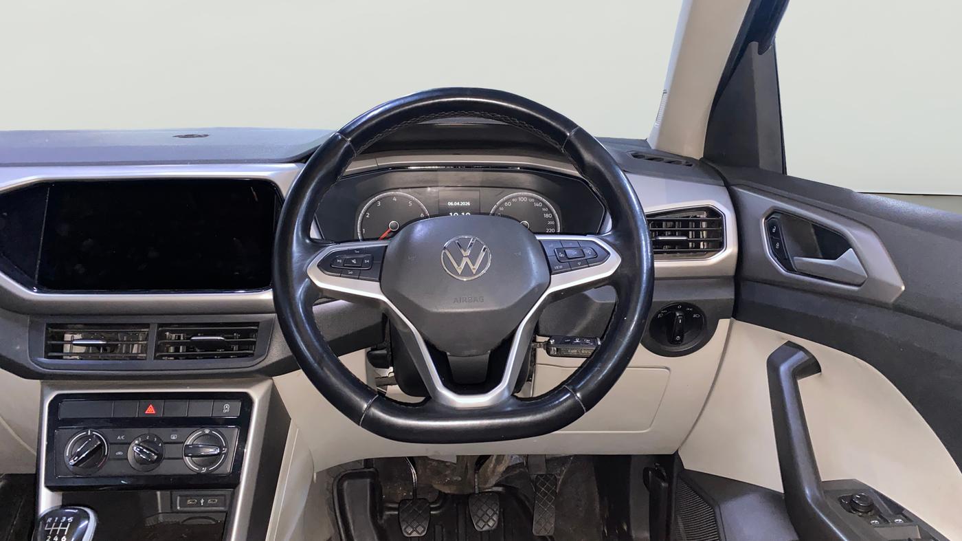 2022 Volkswagen TAIGUN HIGHLINE 1.0 TSI MT, Petrol, Manual, 21,047 km, Steering Wheel Close Up