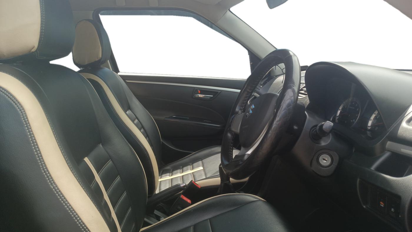 2017 Maruti Swift VXI, Petrol, Manual, 52,497 km, Right Side Front Door Cabin