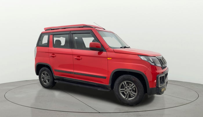 2019 Mahindra TUV300 T10, Diesel, Manual, 90,633 km, Right Front Diagonal