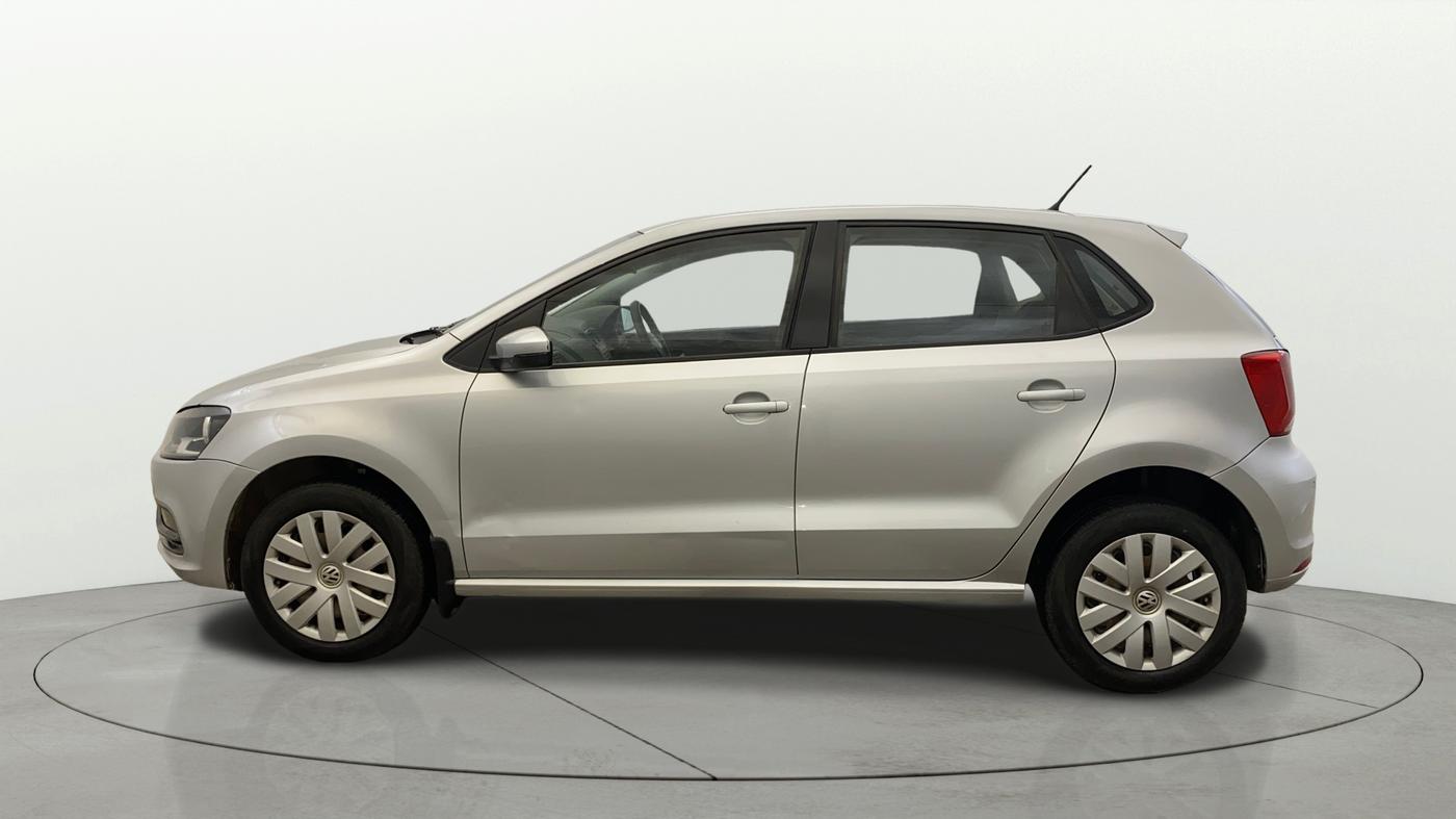 2016 Volkswagen Polo COMFORTLINE 1.2L, Petrol, Manual, 61,596 km, Left Side