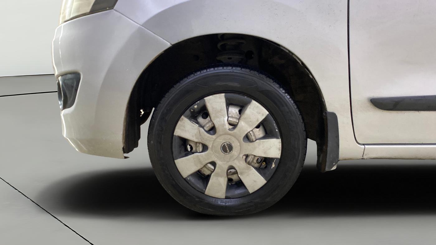 2015 Maruti Wagon R 1.0 LXI CNG, CNG, Manual, 85,882 km, Left Front Wheel